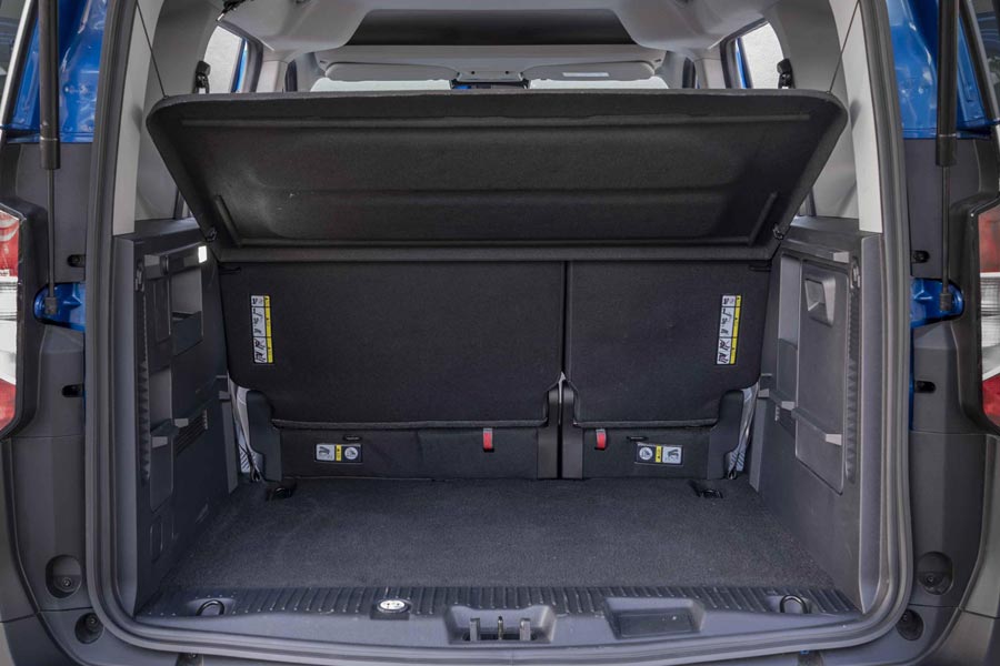   Ford Tourneo Courier.  Ford Tourneo Courier