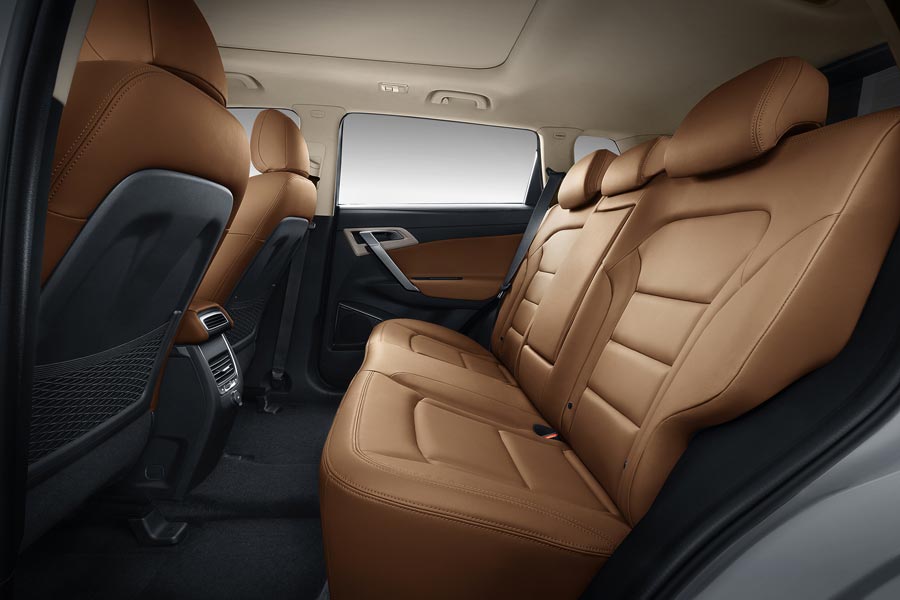   Geely Atlas.  Geely Atlas