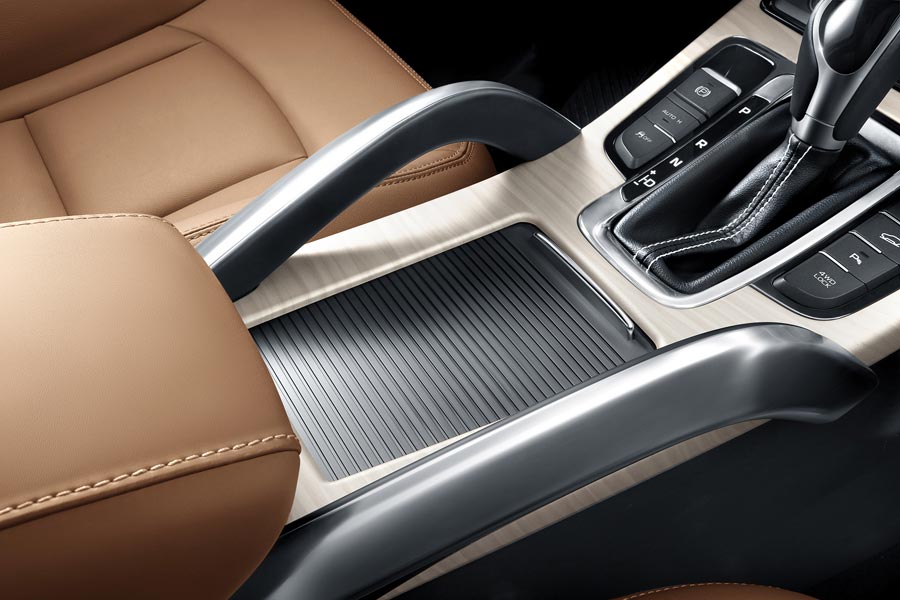   Geely Atlas.  Geely Atlas