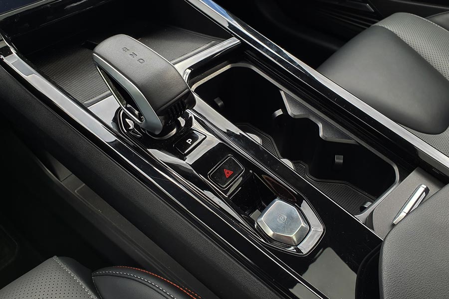   Geely Cityray.  Geely Cityray