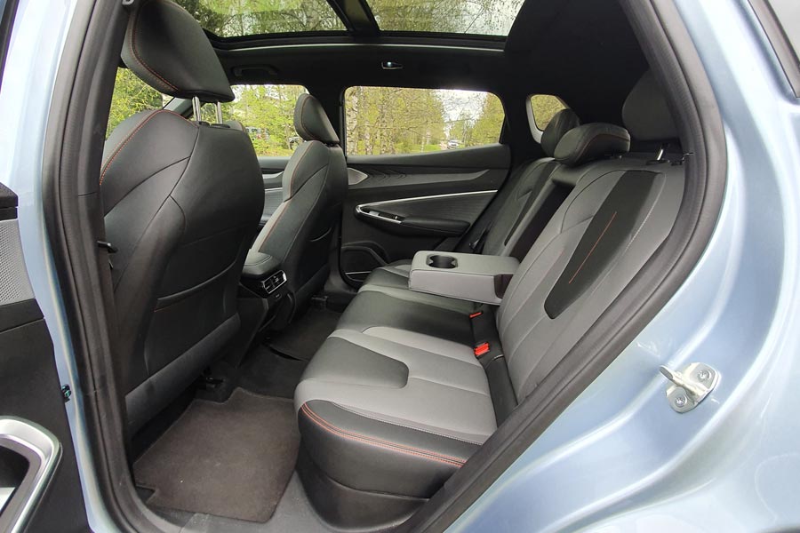   Geely Cityray.  Geely Cityray