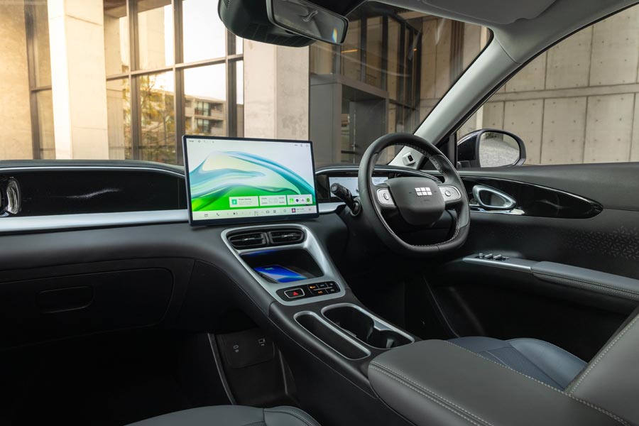 ���� ������ Geely EX2. �������� Geely EX2
