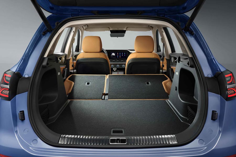   Hongqi HS5 2023.  Hongqi HS5 2023