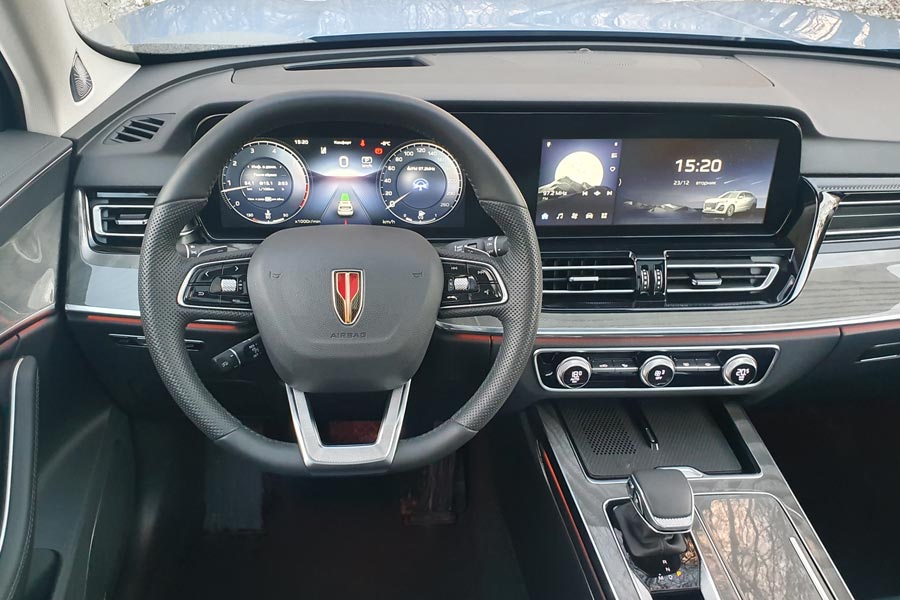 ���� ������ Hongqi HS5. �������� Hongqi HS5