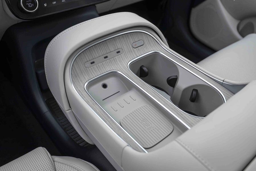   Hyundai Palisade.  Hyundai Palisade