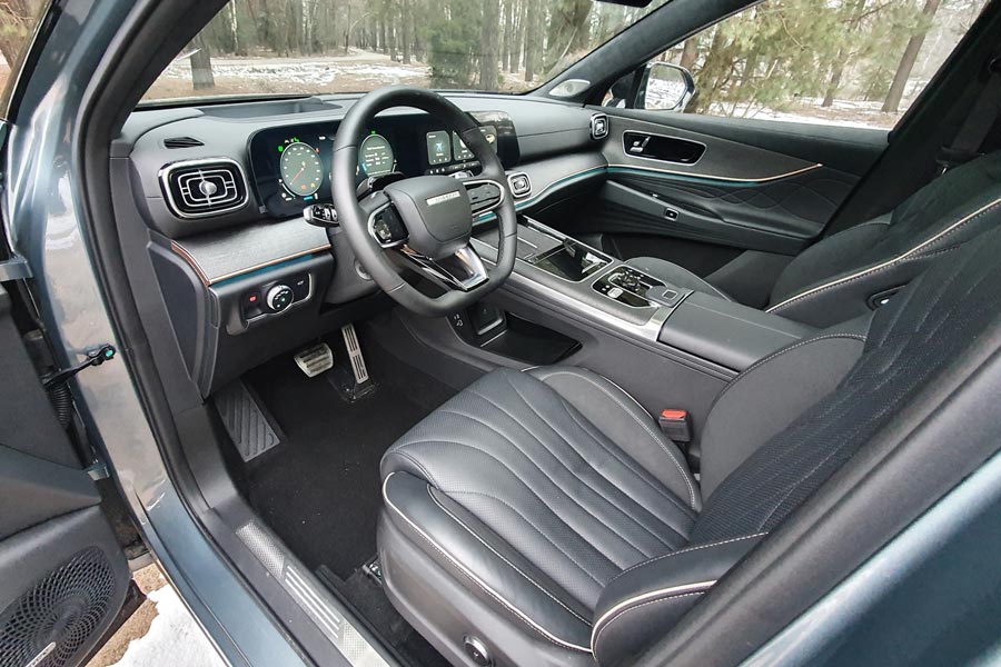   Jaecoo J8.  Jaecoo J8