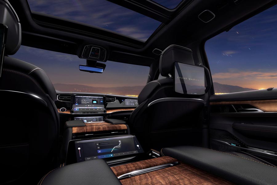 ���� ������ Jeep Grand Wagoneer. �������� Jeep Grand Wagoneer