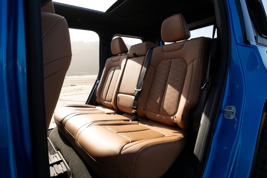 ���� ������ Jeep Recon. �������� Jeep Recon