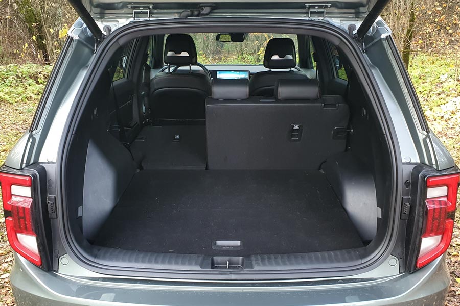   KGM Torres.  KGM Torres