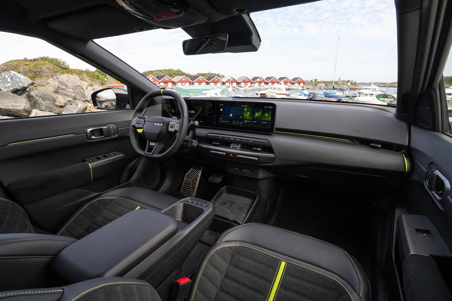 ���� ������ Kia EV4 GT. �������� Kia EV4 GT