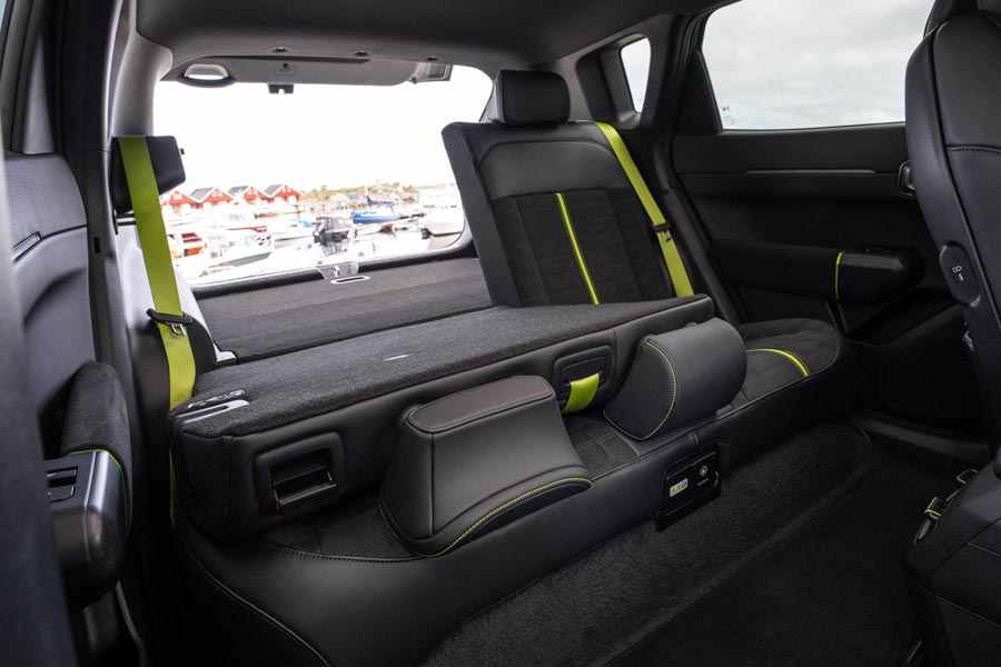 ���� ������ Kia EV4 GT. �������� Kia EV4 GT