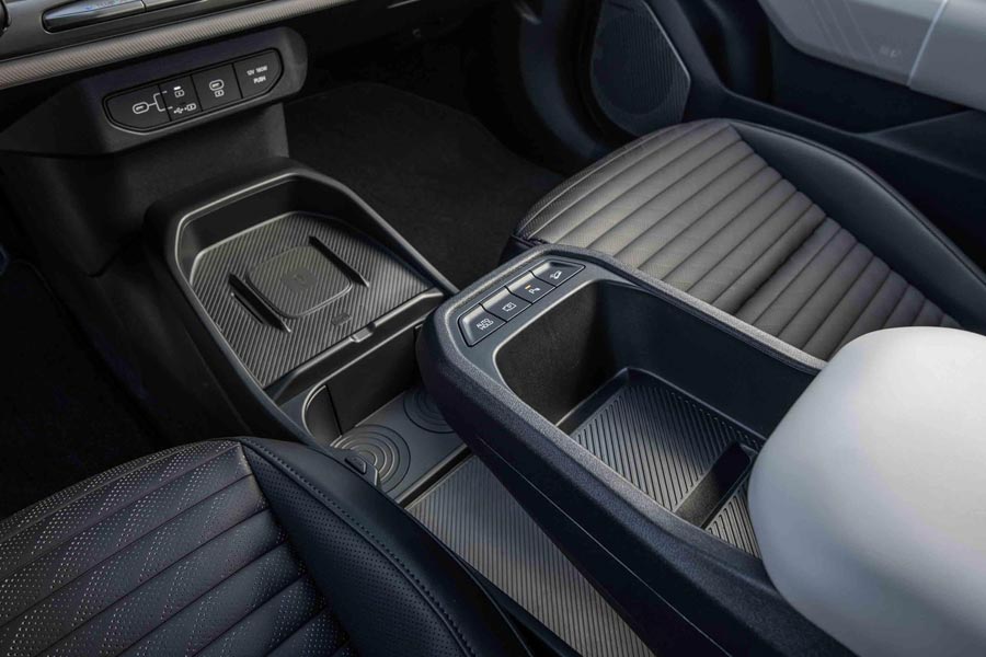   Kia EV4 Sedan.  Kia EV4 Sedan