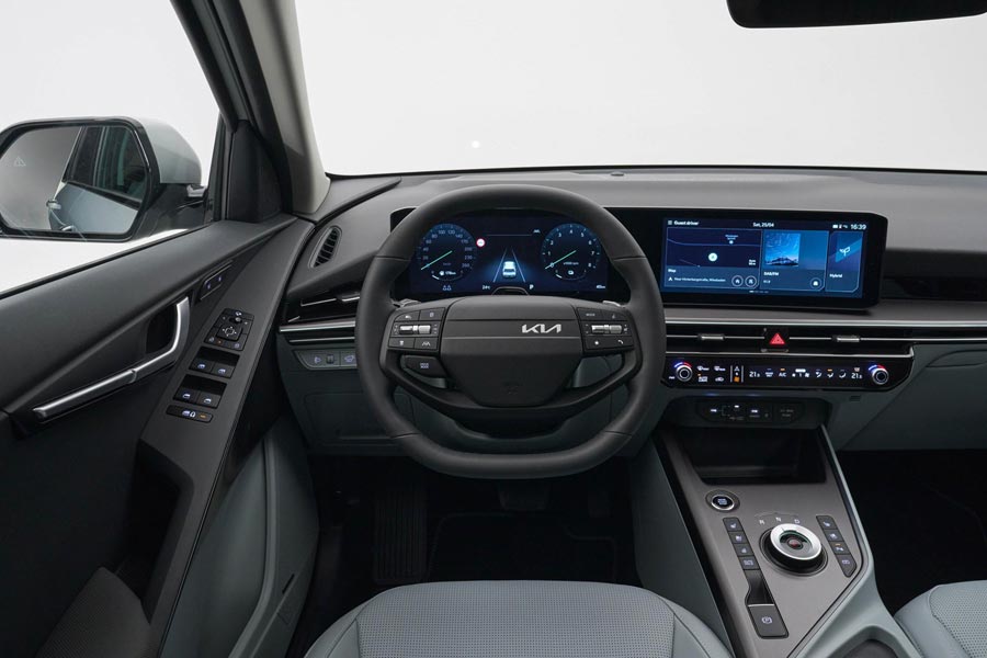 ���� ������ Kia Niro. �������� Kia Niro