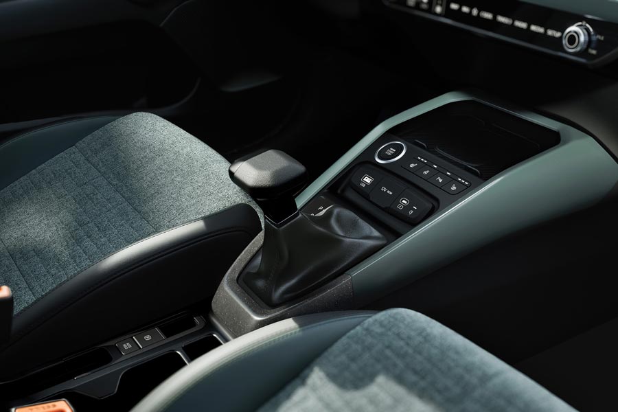 ���� ������ Kia Stonic. �������� Kia Stonic