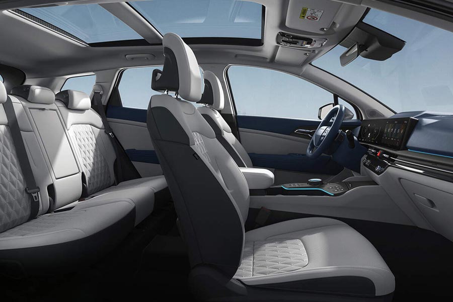   Kia Sportage.  Kia Sportage