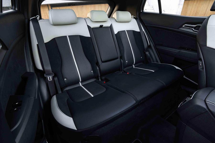   Kia Sportage.  Kia Sportage