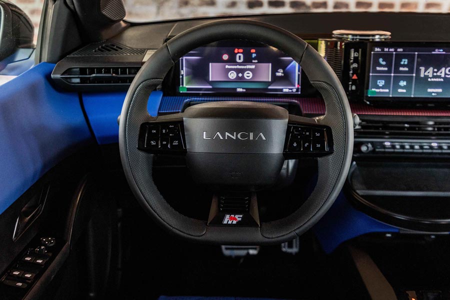   Lancia Ypsilon HF.  Lancia Ypsilon HF