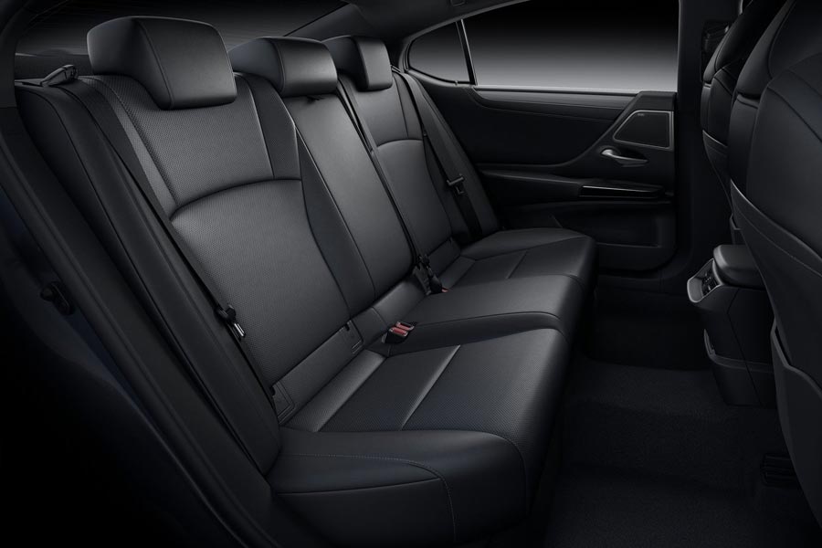 ���� ������ Lexus ES. �������� Lexus ES