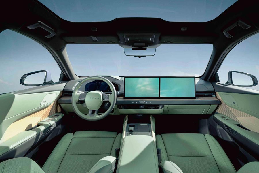   Lexus ES 2025.  Lexus ES 2025