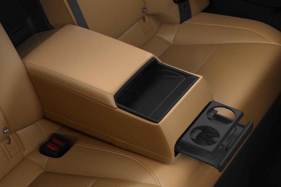   Lexus ES 2025.  Lexus ES 2025