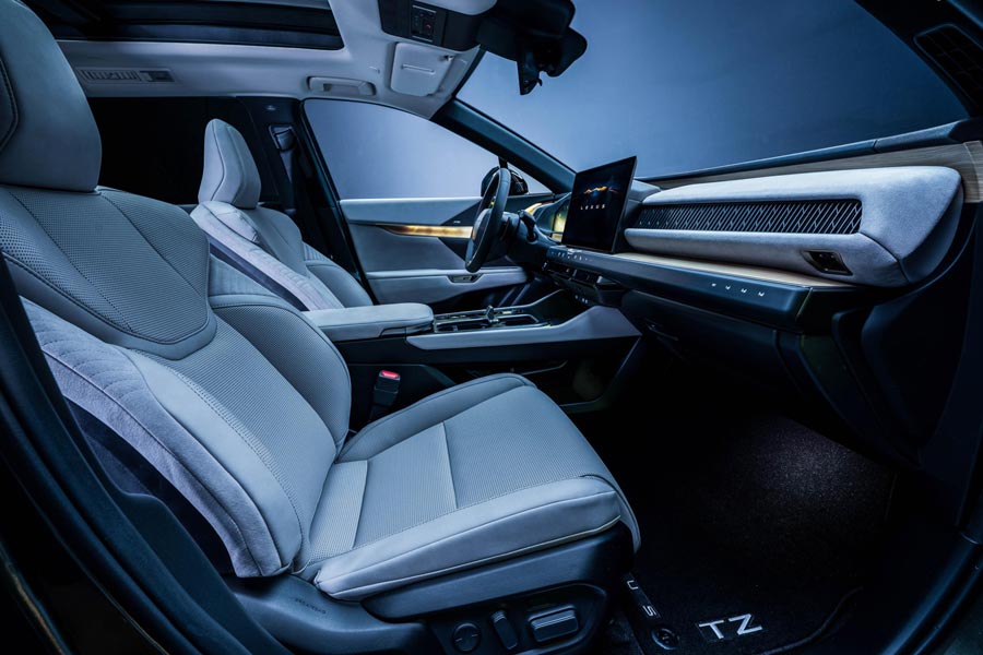 ���� ������ Lexus TZ. �������� Lexus TZ