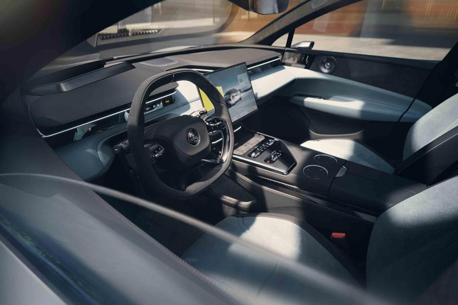   Lotus Emeya.  Lotus Emeya