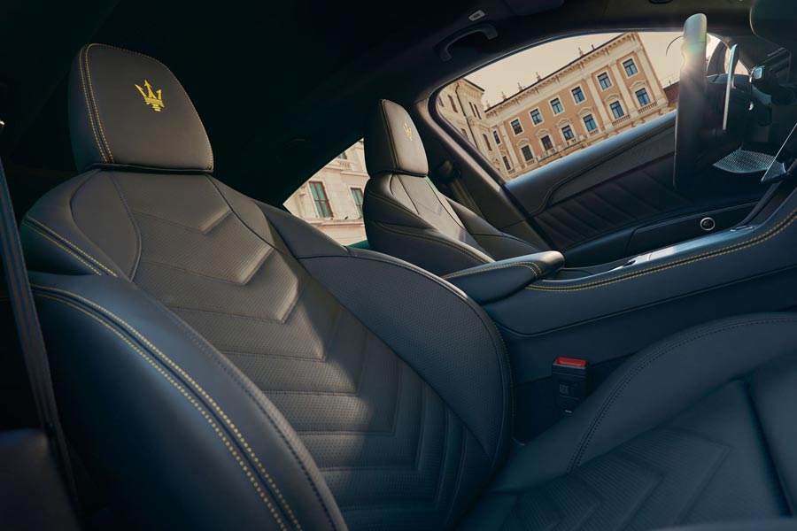 ���� ������ Maserati Grecale. �������� Maserati Grecale