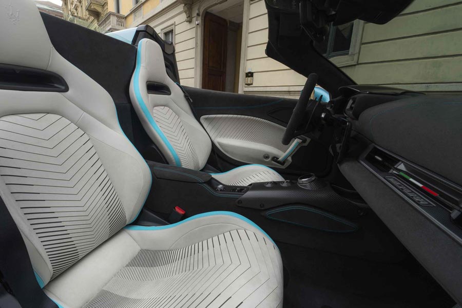   Maserati MCPura Cielo.  Maserati MCPura Cielo