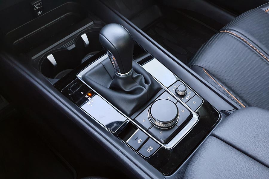 ���� ������ Mazda CX-50. �������� Mazda CX-50