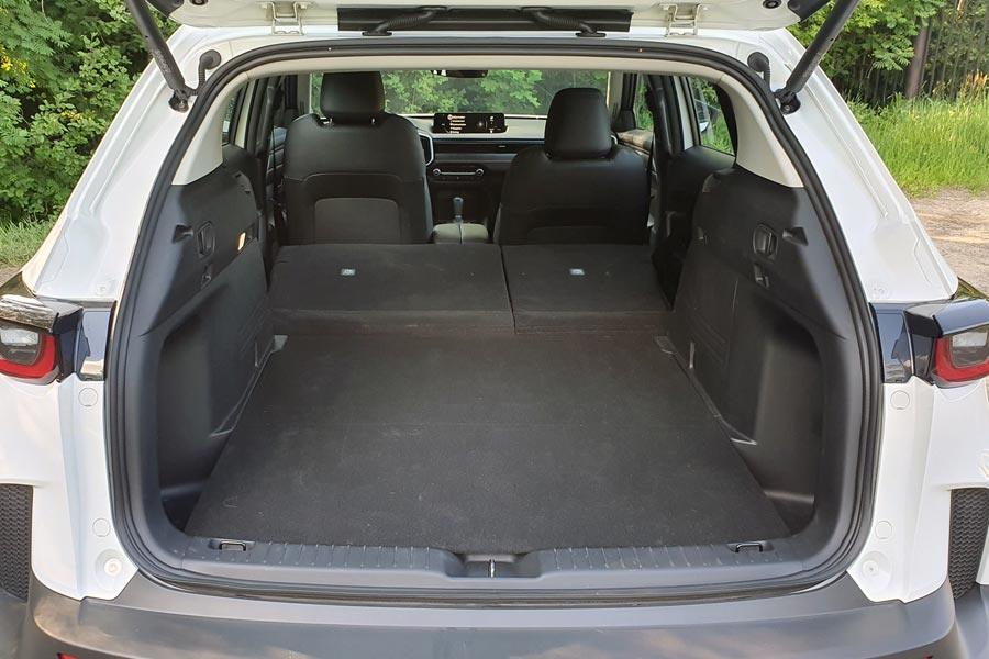 ���� ������ Mazda CX-50. �������� Mazda CX-50