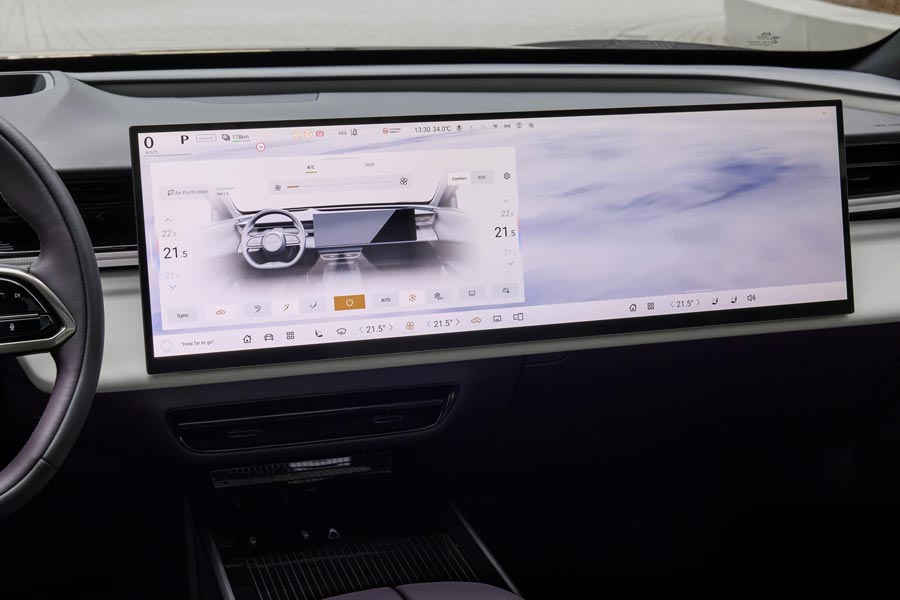 ���� ������ Mazda CX-6e. �������� Mazda CX-6e
