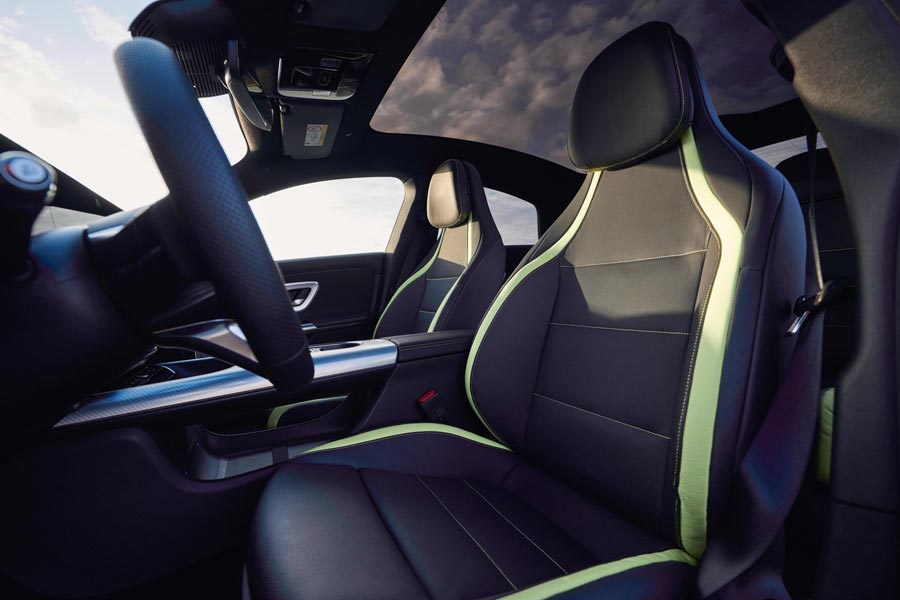   Mercedes CLA.  Mercedes CLA