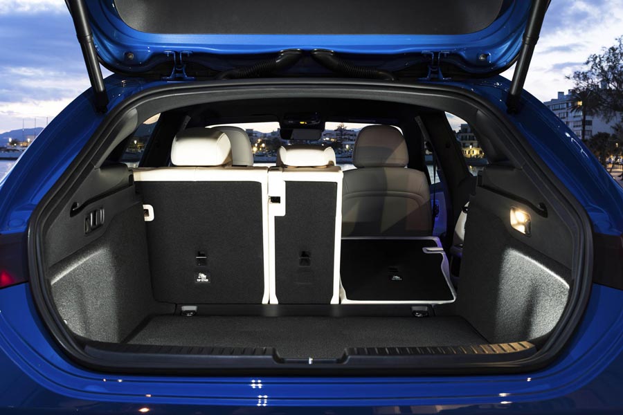 ���� ������ Mercedes CLA Shooting Brake. �������� Mercedes CLA Shooting Brake