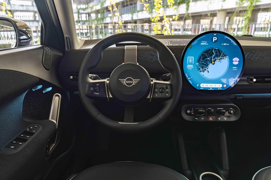   Mini Aceman.  Mini Aceman