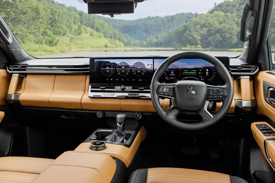 ���� ������ Mitsubishi Pajero. �������� Mitsubishi Pajero