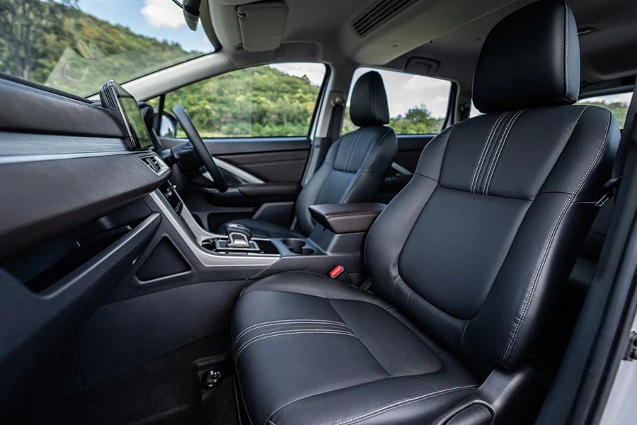 ���� ������ Mitsubishi Xpander. �������� Mitsubishi Xpander