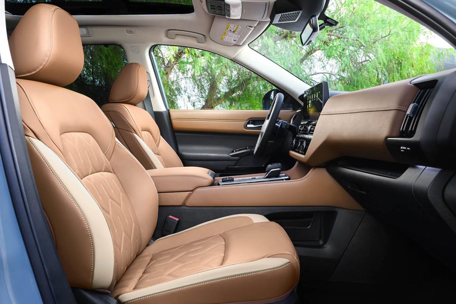 ���� ������ Nissan Pathfinder. �������� Nissan Pathfinder