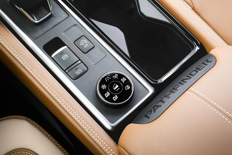 ���� ������ Nissan Pathfinder. �������� Nissan Pathfinder