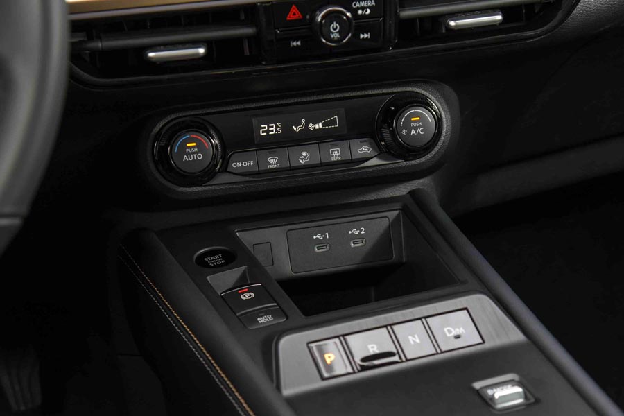   Nissan Kicks.  Nissan Kicks