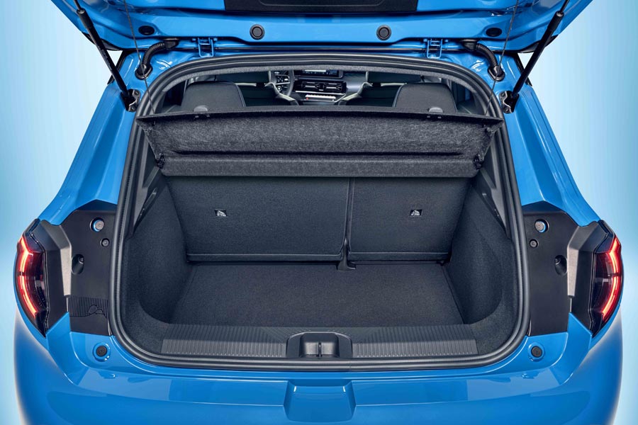   Nissan Micra 2025.  Nissan Micra 2025