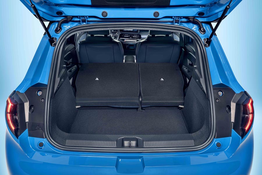   Nissan Micra 2025.  Nissan Micra 2025