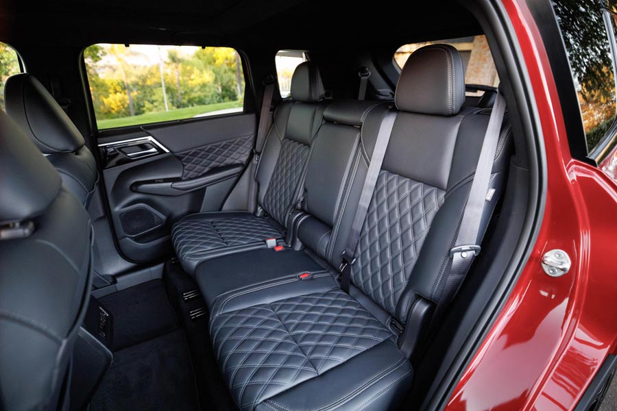 ���� ������ Nissan Rogue. �������� Nissan Rogue