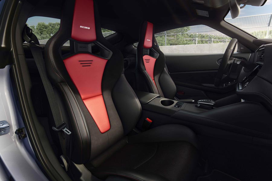   Nissan Z Nismo.  Nissan Z Nismo