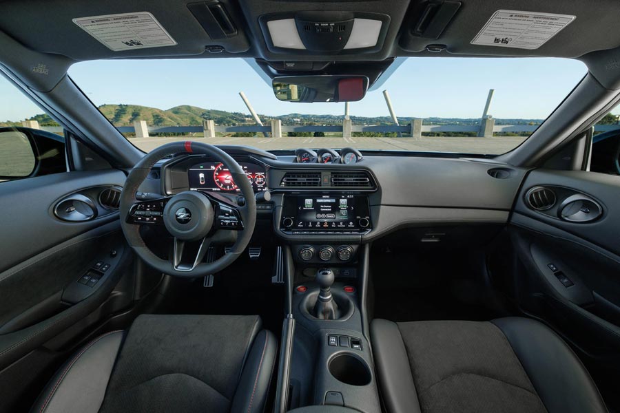 ���� ������ Nissan Z Nismo. �������� Nissan Z Nismo