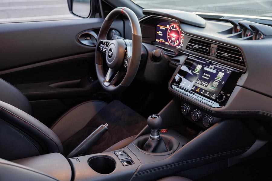 ���� ������ Nissan Z Nismo. �������� Nissan Z Nismo