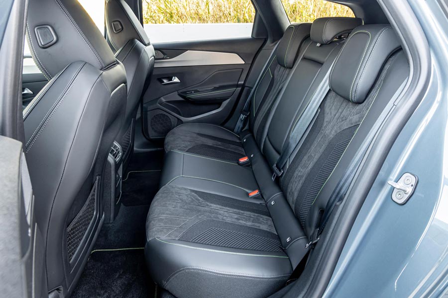 ���� ������ Peugeot 308 SW. �������� Peugeot 308 SW