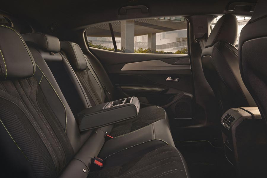 ���� ������ Peugeot 408 X. �������� Peugeot 408 X