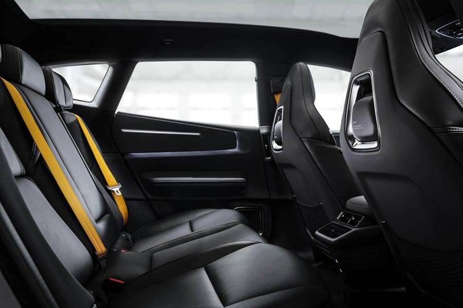 ���� ������ Polestar 4 SUV. �������� Polestar 4 SUV
