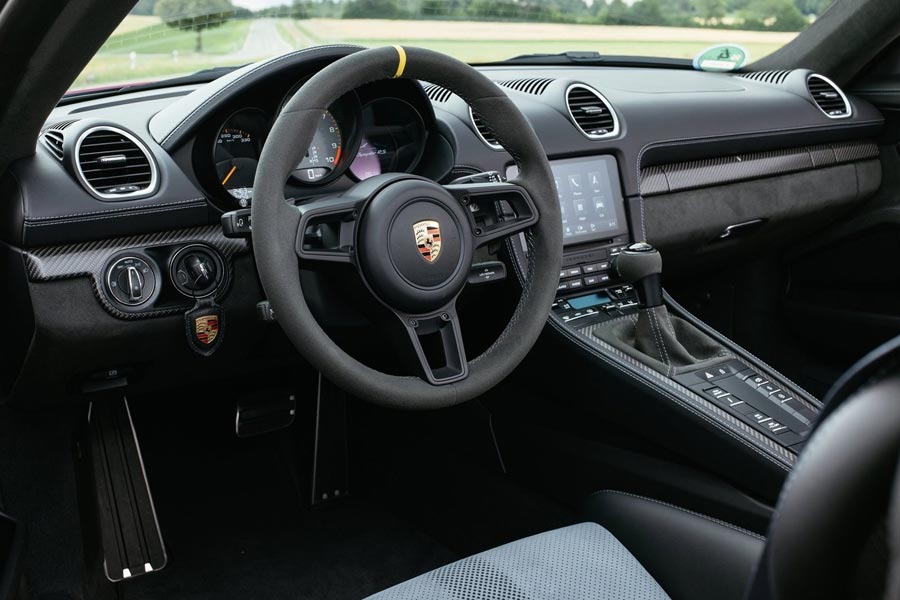   Porsche 718 Spyder RS.  Porsche 718 Spyder RS