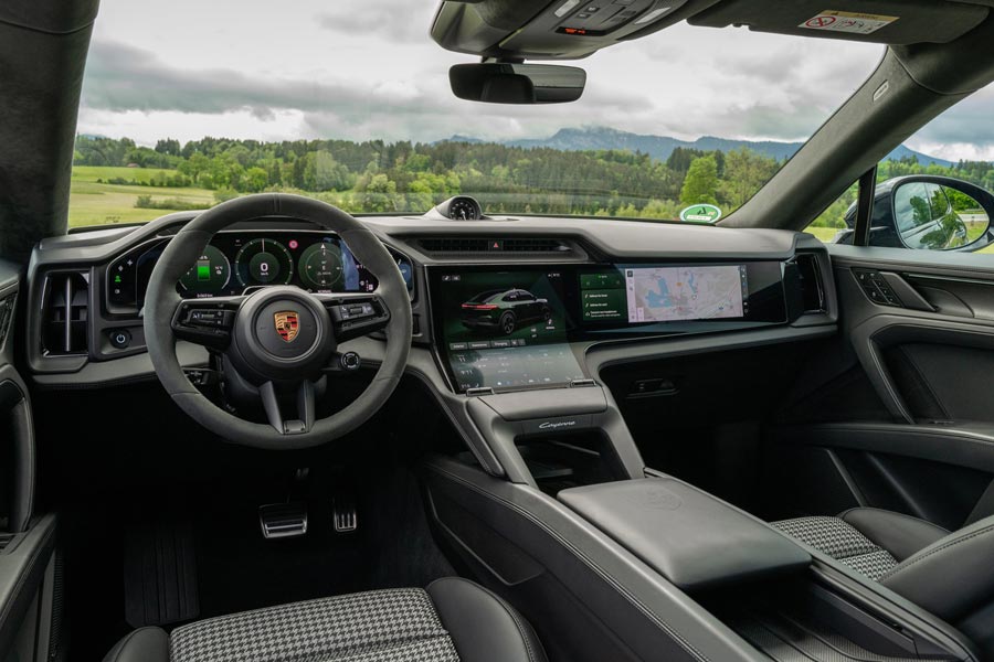 ���� ������ Porsche Cayenne Coupe Electric. �������� Porsche Cayenne Coupe Electric